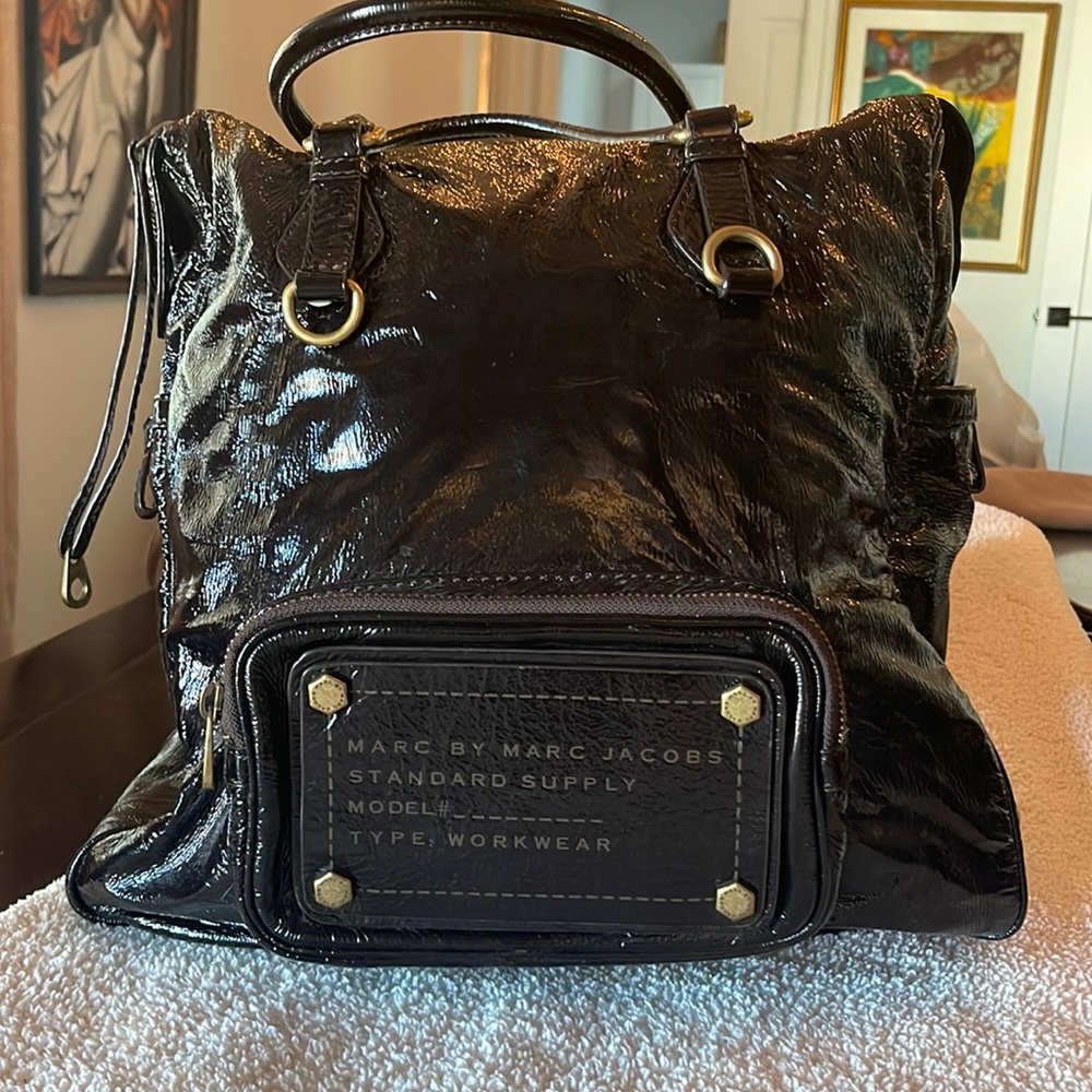 Marc Jacobs black patent leather tote